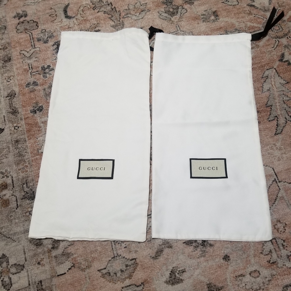 🆕️ Gucci (2) Silky Drawstring Dust Bag. (17.5" x 8.5").